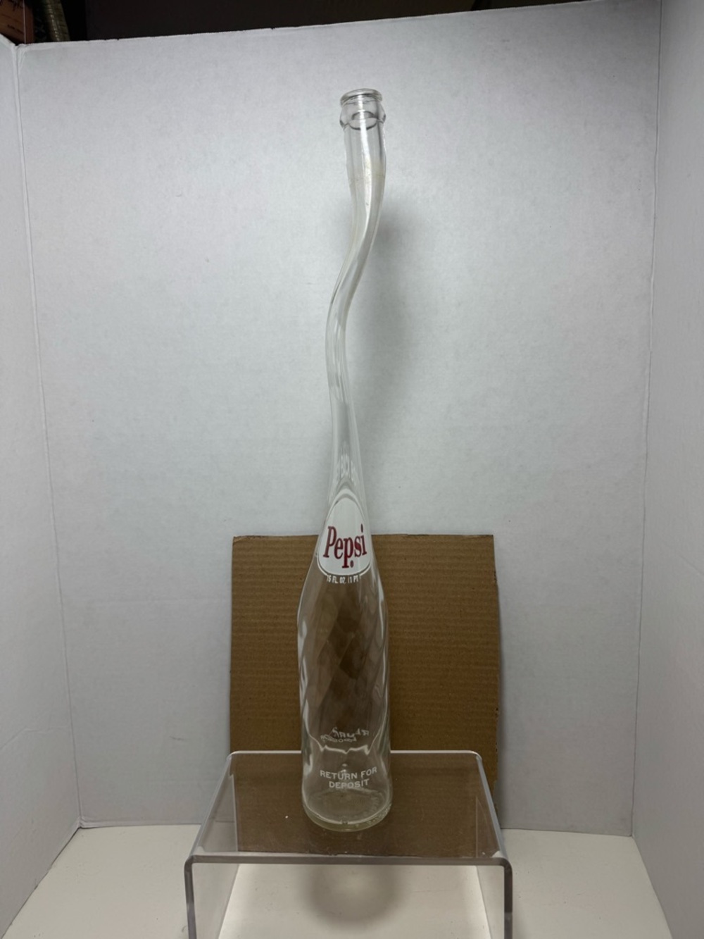 Vintage 1970s Pepsi-Cola stretched twisted 19 inch glass soda bottle - Picture 6 of 7
